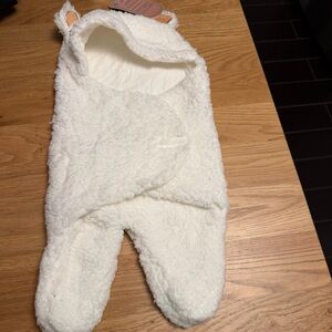 Jam Naturals Baby Bear Ear Swaddle Wrap Sherpa Cocoon 0-3 Months NWT